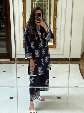 Navy Floral - Tahani