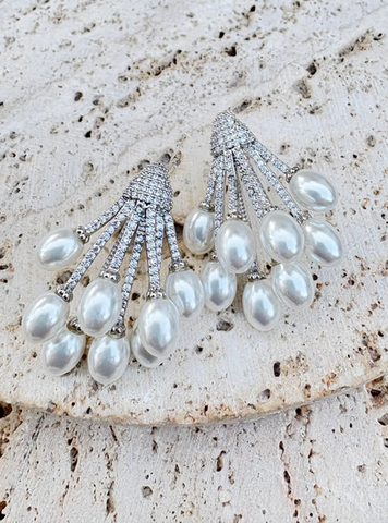 Amaryllis Earrings - Mono & Co.