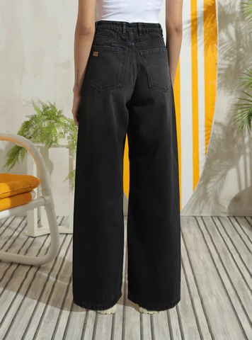 Black Ruffle Skater jeans - 1947