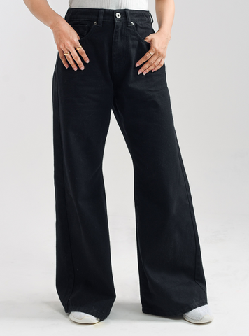 Over Dyed Flare Jeans ( Black ) - 1947