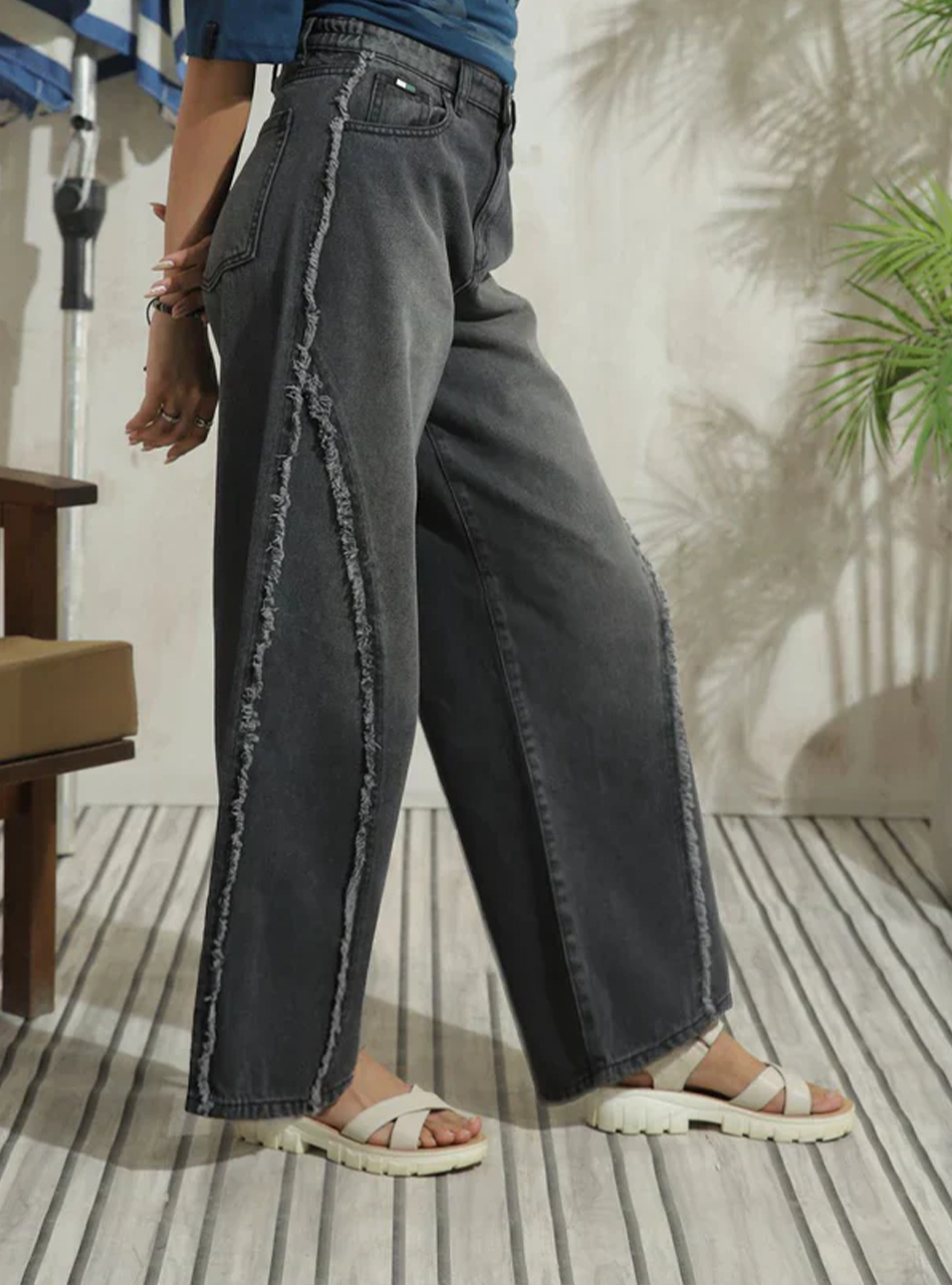 Grey Ruffle Skater jeans - 1947