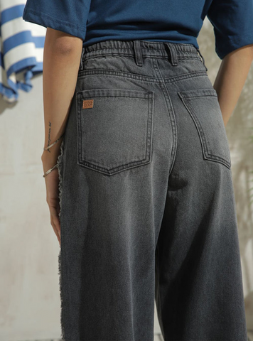 Grey Ruffle Skater jeans - 1947
