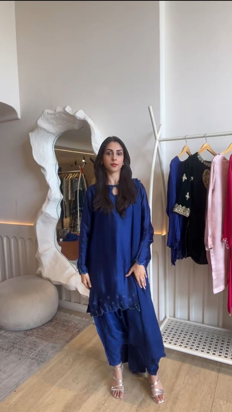 Navy  - Qubic Closet - Label Loft