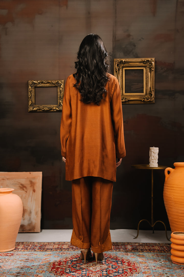 Nema - By Oia Design Studio - Label Loft